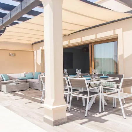 Villa Senorio Del Castillo - Private Heated Pool - Ocean Views Caleta de Fuste